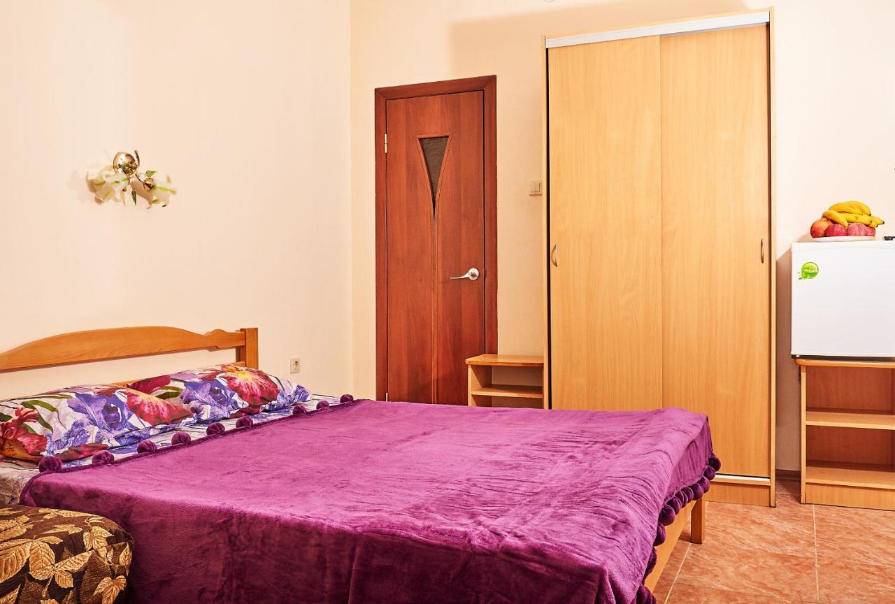 Marco Club Hotel Гагра Екстериор снимка