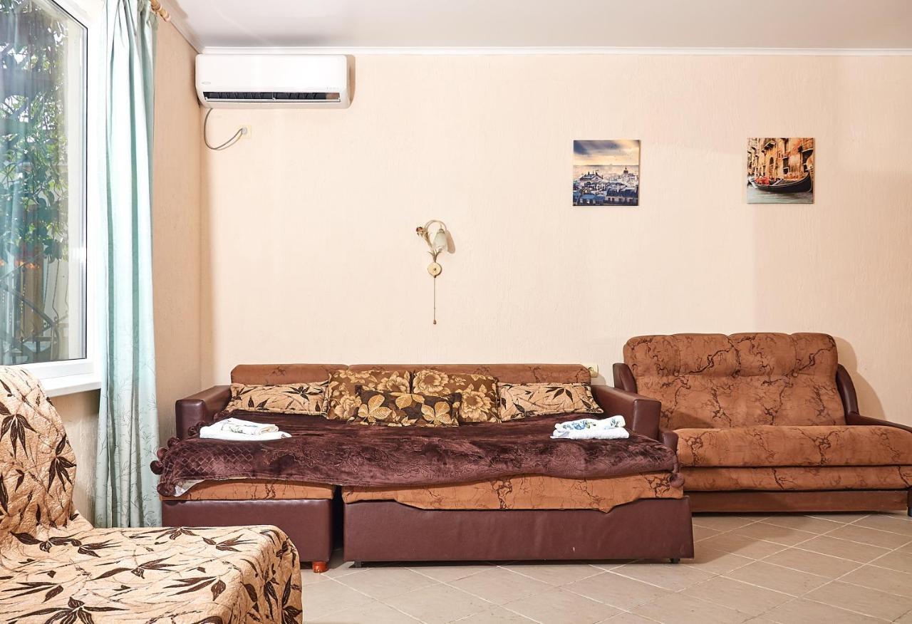 Marco Club Hotel Гагра Екстериор снимка