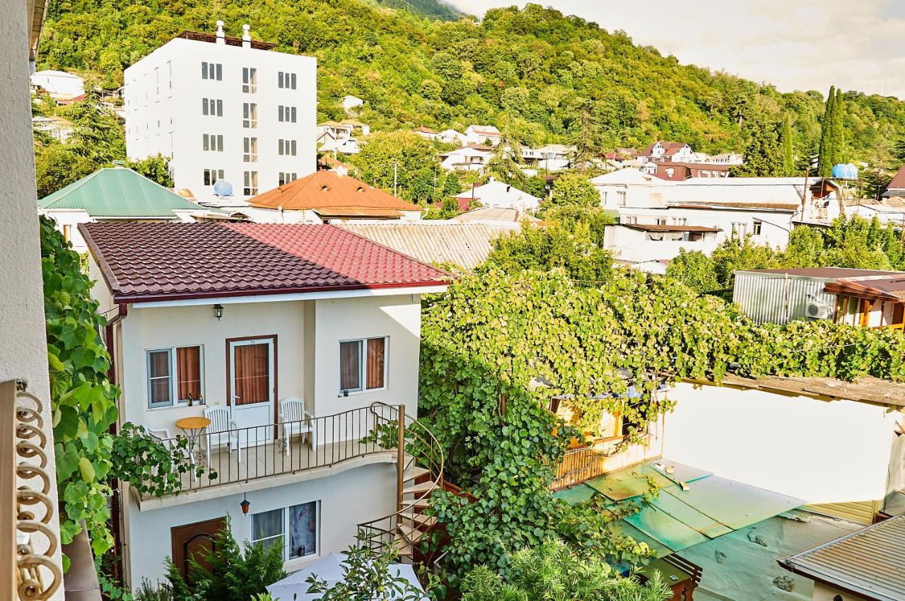 Marco Club Hotel Гагра Екстериор снимка